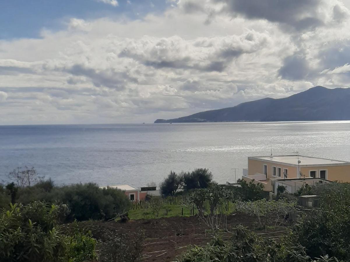 Villa Insolia Santa Marina Salina Exterior foto